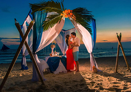 The Perfect Tanzania Honeymoon: From Safari to Sandbank
